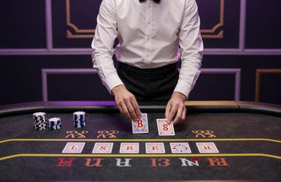 Live Casino Blackjack-Tisch mit professionellem Dealer bei Dragonia Casino